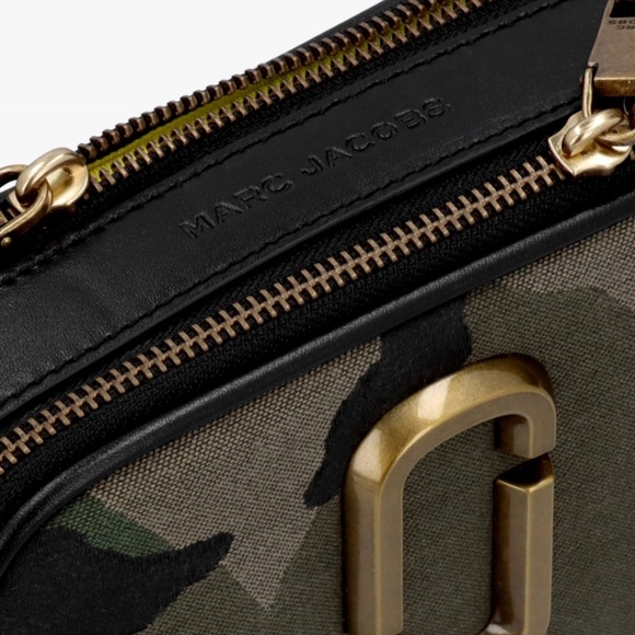 NWT Marc Jacobs Camo Jacquard Snapshot Bag – Adjustable Strap - Picture 2 of 6
